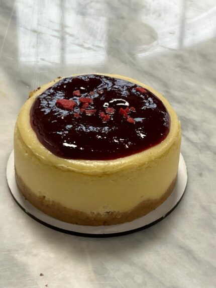 CHEESECAKE NEW YORK CLASICO CON FRAMBUESAS