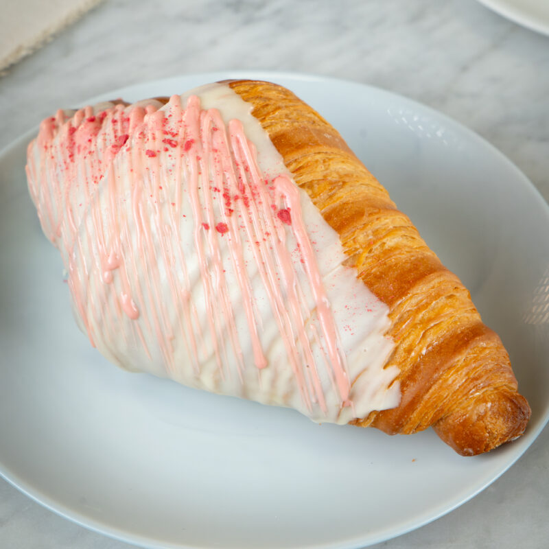 CROISSANT DE FRUTILLA (FRESA)