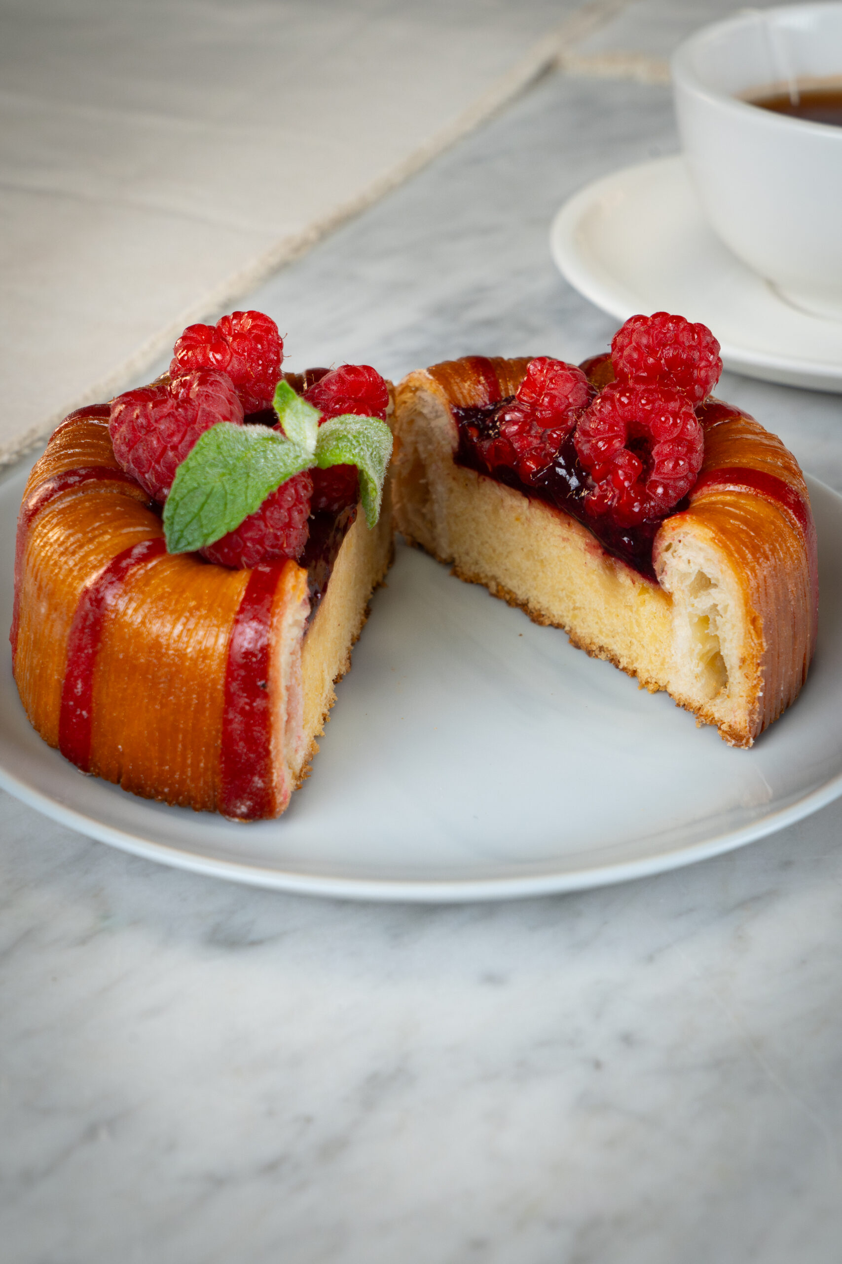 DANESSA ROYAL BLONDIE - Imagen 2