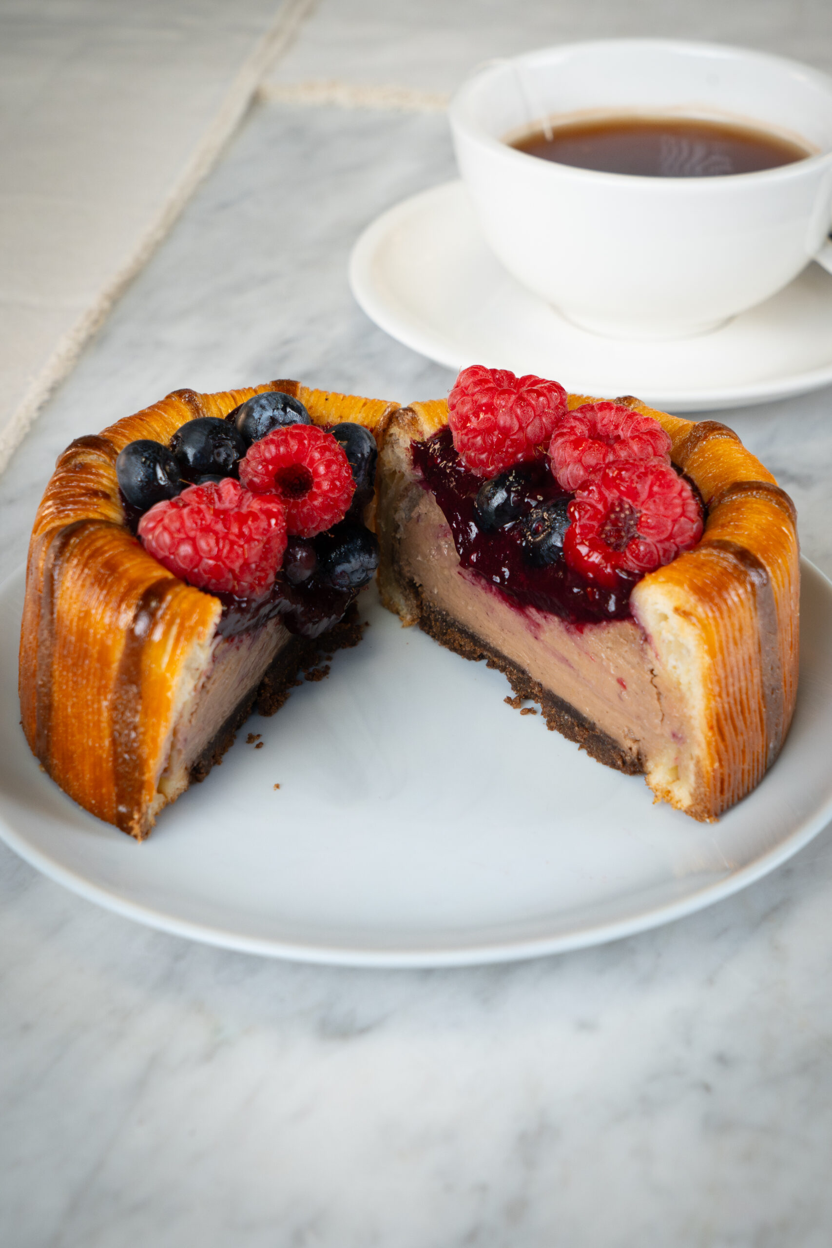 DANESSA ROYAL DE CHEESECAKE DE CHOCOLATE Y FRUTOS ROJOS - Imagen 2