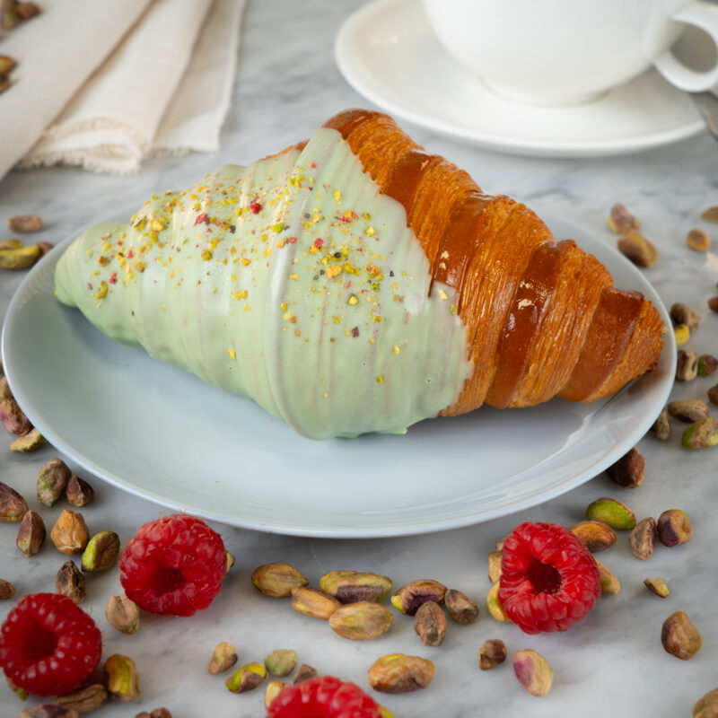 CROISSANT PISTACHO FRAMBUESA