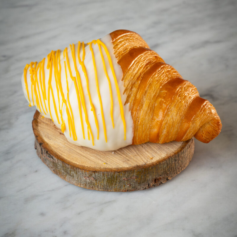 CROISSANT PASSION FRUIT (MARACUYA)