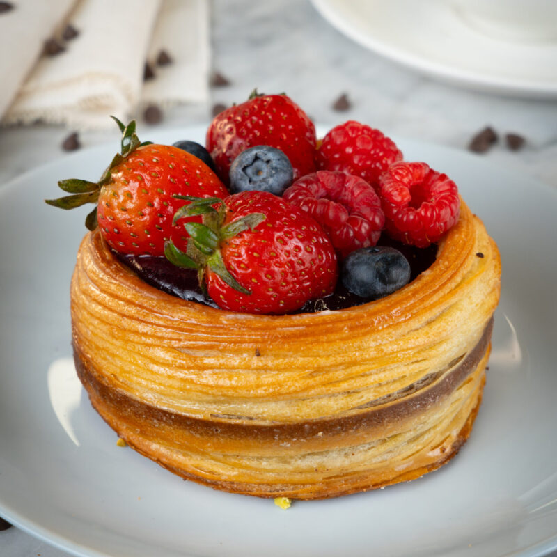 DANESSA ROYAL DE CHEESECAKE DE CHOCOLATE Y FRUTOS ROJOS