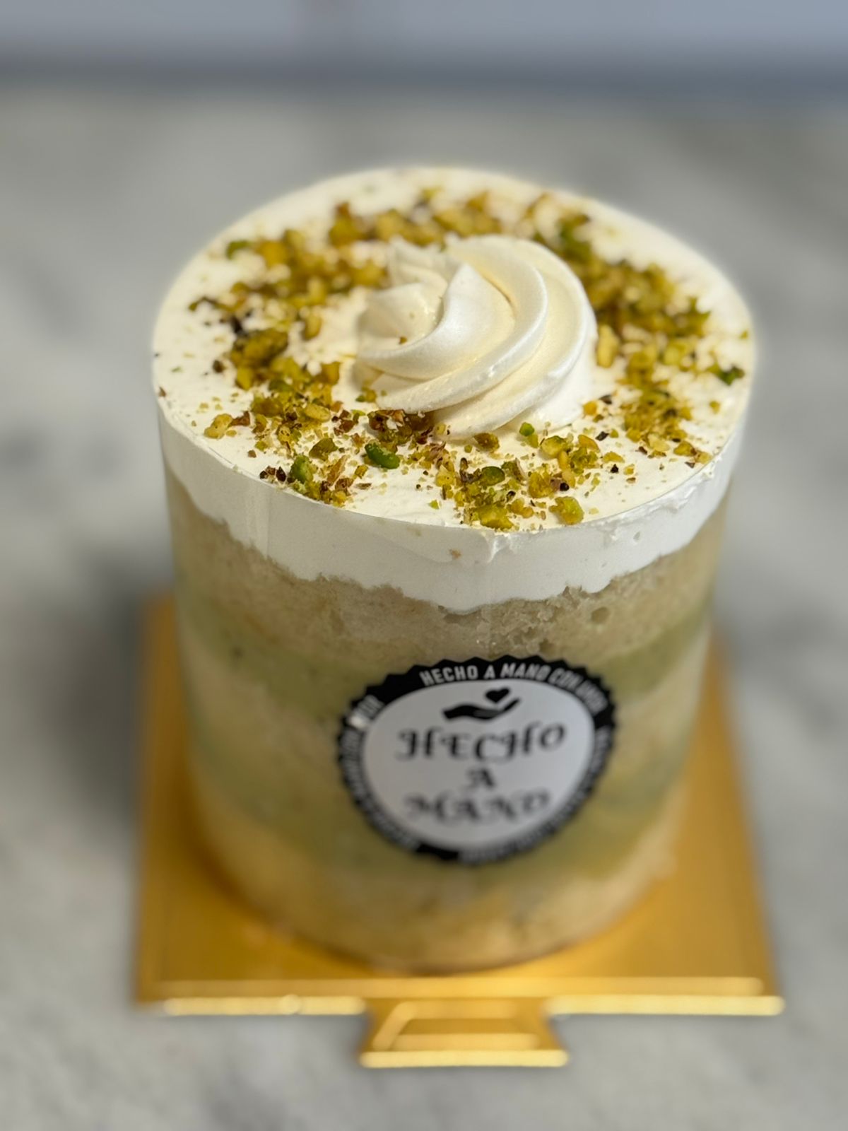 CAKE CREMOSO DE PISTACHO
